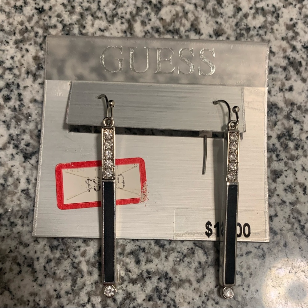 NWT Guess Dangle Earrings